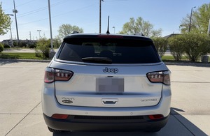 Jeep Compass Limited 4WD SUV 2025 de Lujo con Asientos de Cuero y Faros LED - Product Image 2