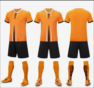 Ensemble de maillot de football jaune fluo pour homme, manches courtes, col en V, polyester respirant, avec short et chaussettes noirs - Product Image 2