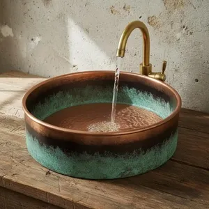 Lavabo de cobre rústico hecho a mano para áreas de lavado de diseño que realza la estética interior tradicional y moderna. Grande. - Product Image 2