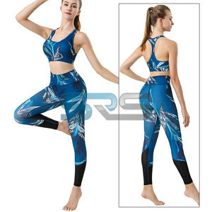 Ensemble de sport yoga 2 pièces pour femme, short taille élastique respirant coupe ajustée en tissu intelligent, idéal pour la course décontractée - Product Image 2