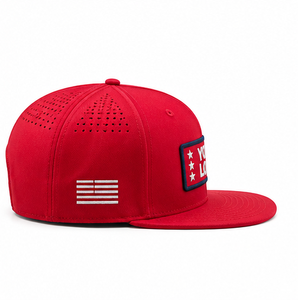 Gorra Snapback Roja Premium de Alto Rendimiento con Visera Plana, Gorra de Béisbol con Perforaciones Láser, Gorra de Hip Hop Urbana con Visera Plana - Product Image 1