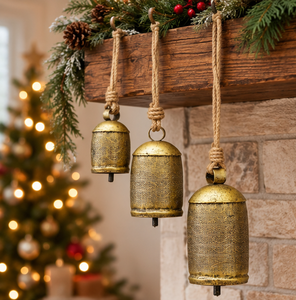 Juego de campanas navideñas de Metal de latón AK de 3 acabados rústicos con campanas colgantes de cuerda Premium para decoración navideña/Decoración de pared - Product Image 3