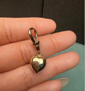 Colgante de Esmeralda Verde Intenso Cultivada en Laboratorio, en Forma de Corazón, Chapado en Oro de 18K sobre Plata de Ley, Collar de Lujo con Gema para Compromiso - Product Image 3