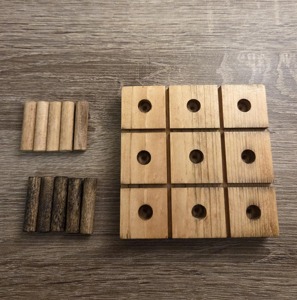 Jeu de Tic-Tac-Toe en bois Fun Plus Toys Co. Contreplaqué bon marché, idéal pour les startups. Directement du fabricant. Contactez les fournisseurs de produits en bois sur mesure. - Product Image 6