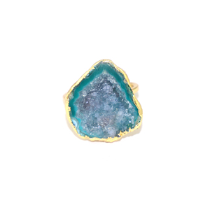 Anillo Clásico Minimalista con Piedra Única de Geoda Natural, Chapado en Oro de 22K, Joyería de Latón al por Mayor para Mujeres y Niñas - Product Image 1