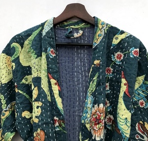 Recién llegado, chaqueta Kantha de algodón, Abrigo acolchado, chaqueta Kantha, abrigo hecho a mano, tela de algodón, chaqueta Kimono para mujer - Product Image 4