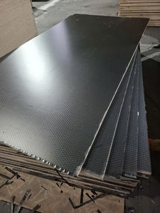 Contrachapado Fenólico WBP con Película Antideslizante de 10 mm, Contrachapado con Película de Color Marrón Oscuro, Contrachapado con Malla Metálica - Product Image 2