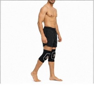 Rodilleras deportivas premium con acolchado suave, costuras duraderas y ajuste cómodo para actividades en interiores y exteriores. - Product Image 2