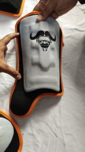 Conjunto de Equipo de Protección Personalizado para Entrenamiento de Béisbol, Diseño Personalizado, Protector de Piernas para Bateadores - Product Image 4