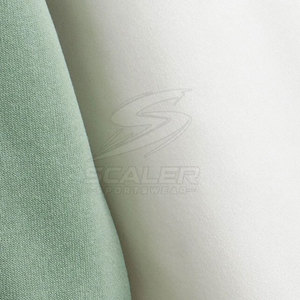 Sweat à capuche classique pour homme, coupe ample, avec poche latérale, manches longues, doublure en molleton 100% coton, pour un usage quotidien décontracté - Product Image 4