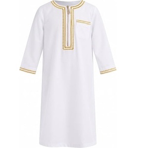 Venta al por Mayor OEM ODM Thobe Dorado para Niños Pequeños, Jubba Musulmana de Manga Larga, Vestido Islámico Tradicional Bordado, Thobes para Niños - Product Image 2