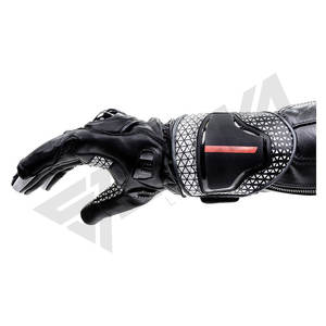 ถุงมือมอเตอร์ไซค์กันน้ำคุณภาพสูงสำหรับแข่งรถ ถุงมือหนังสำหรับขี่มอเตอร์ไซค์ในฤดูหนาวที่ให้ความอบอุ่น พร้อมเทคโนโลยีหน้าจอสัมผัส - Product Image 4