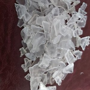 Déchets de polycarbonate (PC) industriels, granulés et flocons haute transparence, qualité moulage par injection haute résistance - Product Image 2