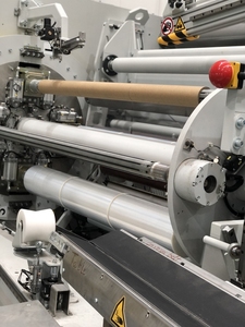 Lldpe Transparent PE Manuel Stretch Couvrant Film Étanche À L'humidité Doux Polypropylène Smart Shrink Wrap Film Plastique Produit - Product Image 2