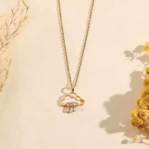 Round Cut Lab Grown <b>Necklace</b> Pure Diamond Jewelry for a Flawless Finish VVS-VS Clarity IGI Certified From Indian Supplier - Product Image 1