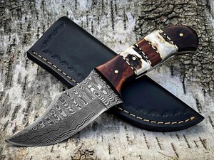 Cuchillo de caza hecho a mano con hoja de acero de Damasco, mango de palisandro y funda de cuero, cuchillo para exteriores. - Product Image 5