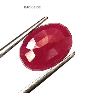 พลอยทับทิมแอฟริกันธรรมชาติ 5 กะรัต รูปไข่ เจียระไนเหลี่ยม แบบเม็ดเดี่ยว - Product Image 6