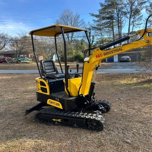 Miniexcavadora compacta de 1 tonelada, máquina sobre orugas diseñada para reparación de carreteras, colocación de tuberías y trabajos de construcción en áreas reducidas. - Product Image 1