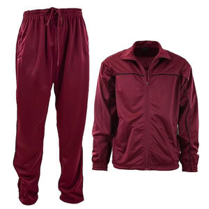 Ensemble de survêtement unisexe personnalisé en coton et polyester respirant pour la gym, le streetwear et les tenues décontractées - Product Image 3