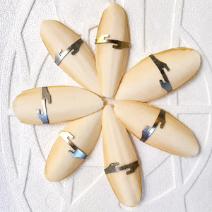 Os de seiche du Vietnam / Support pour os de seiche et légumes avec support pour cages de perroquets et d'oiseaux / Mme Alina - Product Image 1