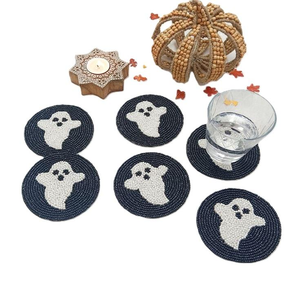 Posavasos elegante con bordado de cuentas para tazas de té y café - Product Image 3