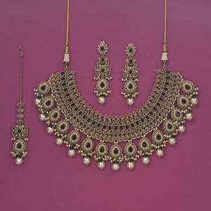 Collar de latón antiguo con diseño de boda y chapado en mehndi para uso diario - Product Image 1