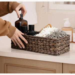 Panier de rangement en jacinthe d'eau en fibre naturelle pour armoire de salle de bain, organisateur en osier tressé fait main pour produits de beauté - Product Image 2
