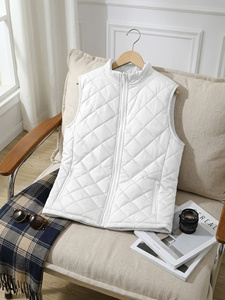Custom OEM <b>Men</b> Quilted Hooded Puffer Vest Metallic Thermal Lining Bodywarmer - Product Image 5