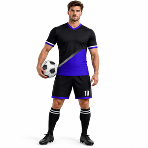 Diseña tu Propio Uniforme de Fútbol para Equipo, Colores y Logotipo Personalizados, Uniformes de Fútbol Ligeros y Transpirables 100% Poliéster - Product Image 4