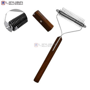 Rastrillo Quita Pelo de 20 Cuchillas para Mascotas, Herramienta de Aseo para Perros y Gatos, Peine Desenredante de 7.5 Pulgadas con Mango de Madera, Instrumentos Quirúrgicos - Product Image 2