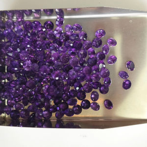 Piedras Preciosas Red Mountain Gems, Amatista Africana Natural, Corte Brillante Redondo de 4 mm, Color Púrpura, Piedras Sueltas de la Mejor Calidad para Joyería - Product Image 2