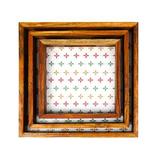 Bandejas de madera cuadradas artesanales al por mayor, platos decorativos geométricos coloridos con estampado de diamantes para pedidos al por mayor - Product Image 4