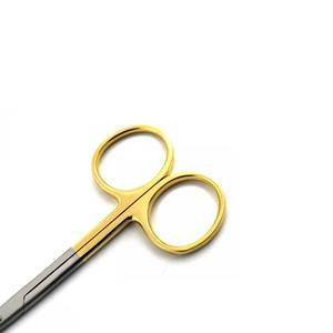 Tijeras Curvas Iris de Acero Inoxidable T.C. Gold 115 mm 04-521-115 Instrumento Quirúrgico Manual Reutilizable Corte de Precisión Alta - Product Image 6
