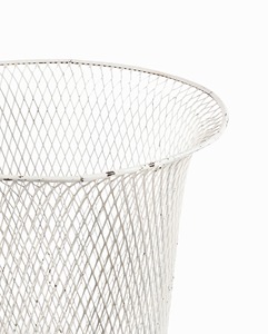 Poubelle en métal blanc, bac à déchets durable, idéal pour le bureau, les espaces publics, le jardin, la maison, le balcon, l'usage commercial et extérieur - Product Image 2