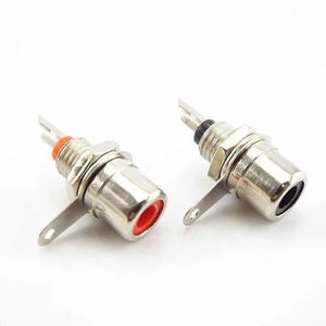 Conector de audio y video duradero para dispositivos multimedia, accesorio de transmisión de señal confiable para cine en casa y electrónica. - Product Image 2