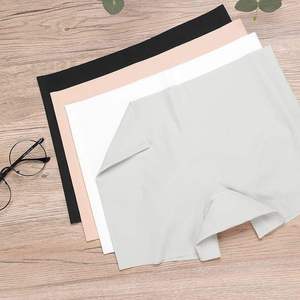 Shorts d'été écologiques pour femmes en mélange de coton, style streetwear moderne et décontracté, personnalisation de marque prise en charge, marques privées - Product Image 4
