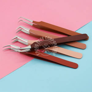 Pince à épiler professionnelle pour extensions de cils, à 90 degrés, couleur nude, avec poignée en fibre, outil classique incurvé pour une pose de précision des cils - Product Image 1