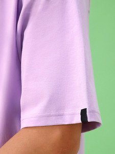 เสื้อยืดคอตตอนผู้ชายพิมพ์ลาย DTF แบบกำหนดเอง คุณภาพพรีเมียม คอกลม สวมใส่สบาย ระบายอากาศได้ดี เนื้อผ้านุ่ม ผู้ผลิตแบบ OEM และ ODM - Product Image 4