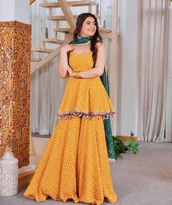 Traje Anarkali de Algodón con Puntos Amarillos para Mujer, con Dupatta Verde, Corte Holgado, Largo hasta el Suelo, Estilo Tradicional Indio-Pakistaní - Product Image 2