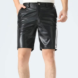 Shorts en cuir pour hommes, matériau doux de haute qualité, design moderne, coupe confortable, idéal pour les tenues décontractées, le sport et les voyages - Product Image 5