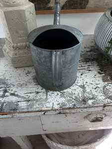 Regadera de Acero Inoxidable, Herramienta de Jardinería Duradera para Uso en Interiores y Exteriores, Diseño Moderno, Boquilla Larga con Mango - Product Image 5