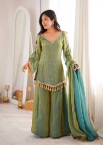 Most Selling Stylish <b>Women</b>’s <b>Kurti</b> Palazzo And Dupatta Set With Elegant Ethnic Design <b>For</b> Festive Wear Party Available <b>For</b> Sale - Product Image 4