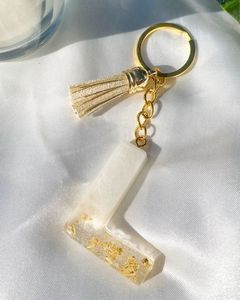 Porte-clés en résine personnalisable, cadeau, porte-clés artisanal pour couples, prix de gros, porte-clés en résine fait main - Product Image 4