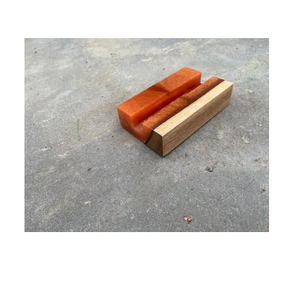 Porte-cartes promotionnel en résine époxy et bois avec support pour stylo – Articles de bureau - Product Image 3
