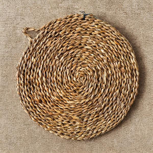 Manteles Individuales de Pasto Marino Trenzado Ecológicos, Decoración Clásica para Mesa con Aislamiento Térmico para una Vida Sostenible, Venta al por Mayor Internacional - Product Image 1