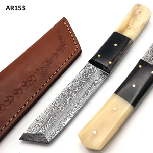 Couteau de chasse et de camping multifonctionnel à lame droite en acier Damas à haute teneur en carbone, manche en bois Pakka, pleine longueur de lame - Product Image 1