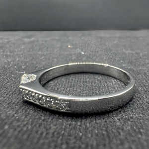 Anillo de Oro Blanco de 10k con Diamante Cultivado en Laboratorio de Corte Redondo de 0.80CTW, Certificado IGI, Anillo de Compromiso con Engaste de Tensión - Product Image 4
