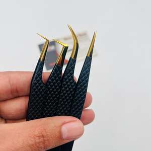 Pinzas para Pestañas con Punta de Diamante Negro y Dorado, Logotipo Personalizado, Acero Inoxidable Sostenible, Punta de Fibra y Punta Sin Fibra - Product Image 2
