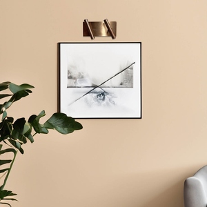 Applique murale intérieure moderne minimaliste en cuivre avec éclairage LED, idéale pour les tableaux, les miroirs, les galeries et la décoration artistique. - Product Image 4
