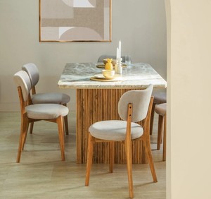 Ensemble de salle à manger rustique, table rectangulaire en bois massif avec 6 chaises, design de dossier solide, plateau en pierre frittée pour hôtel, appartement - Product Image 2